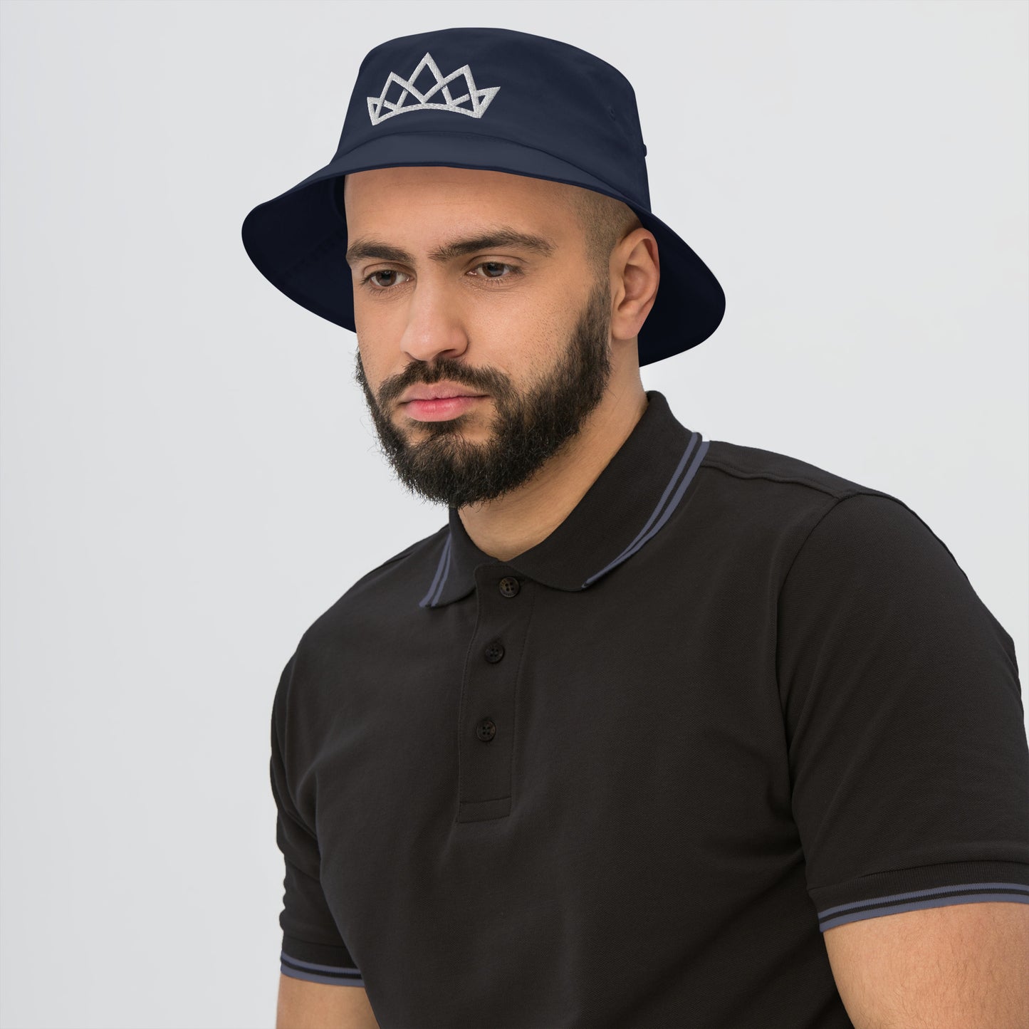 Crown Old School Bucket Hat - White